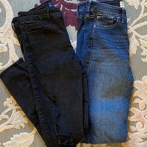 bundle of 2 hollister skinny jeans
